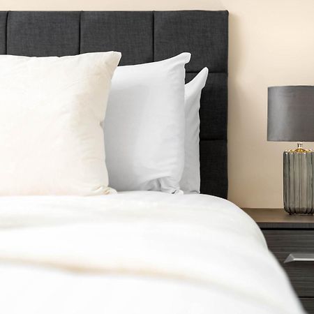 Brand New Luxury Apartment - 2 Bedroom - City Centre - Jq - Wifi - Netflix - 10Ah Birmingham Kültér fotó