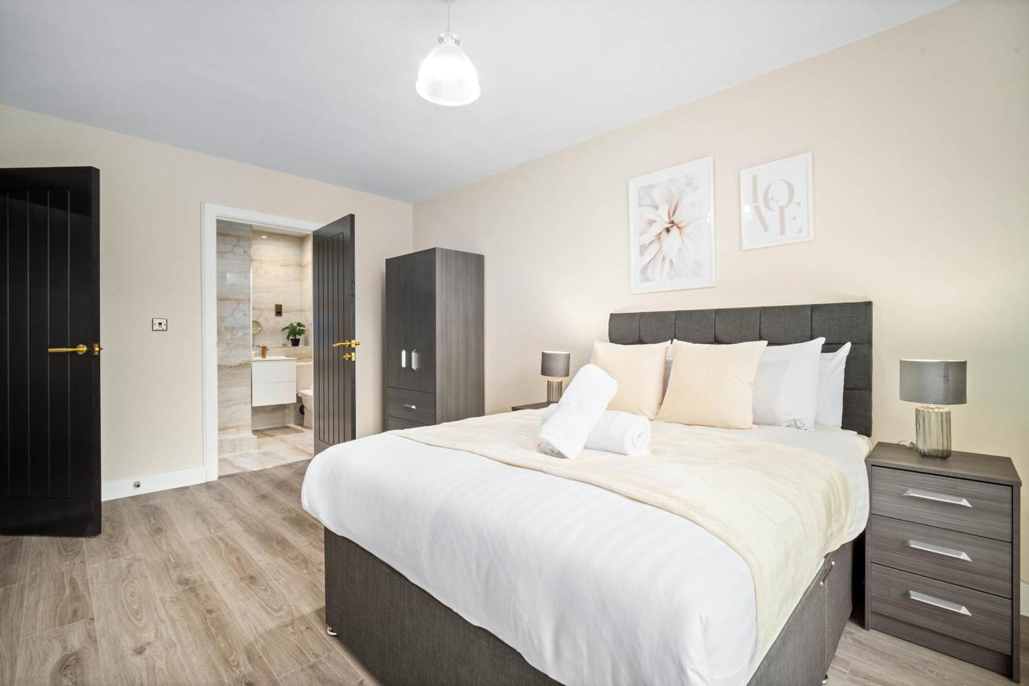 Brand New Luxury Apartment - 2 Bedroom - City Centre - Jq - Wifi - Netflix - 10Ah Birmingham Kültér fotó