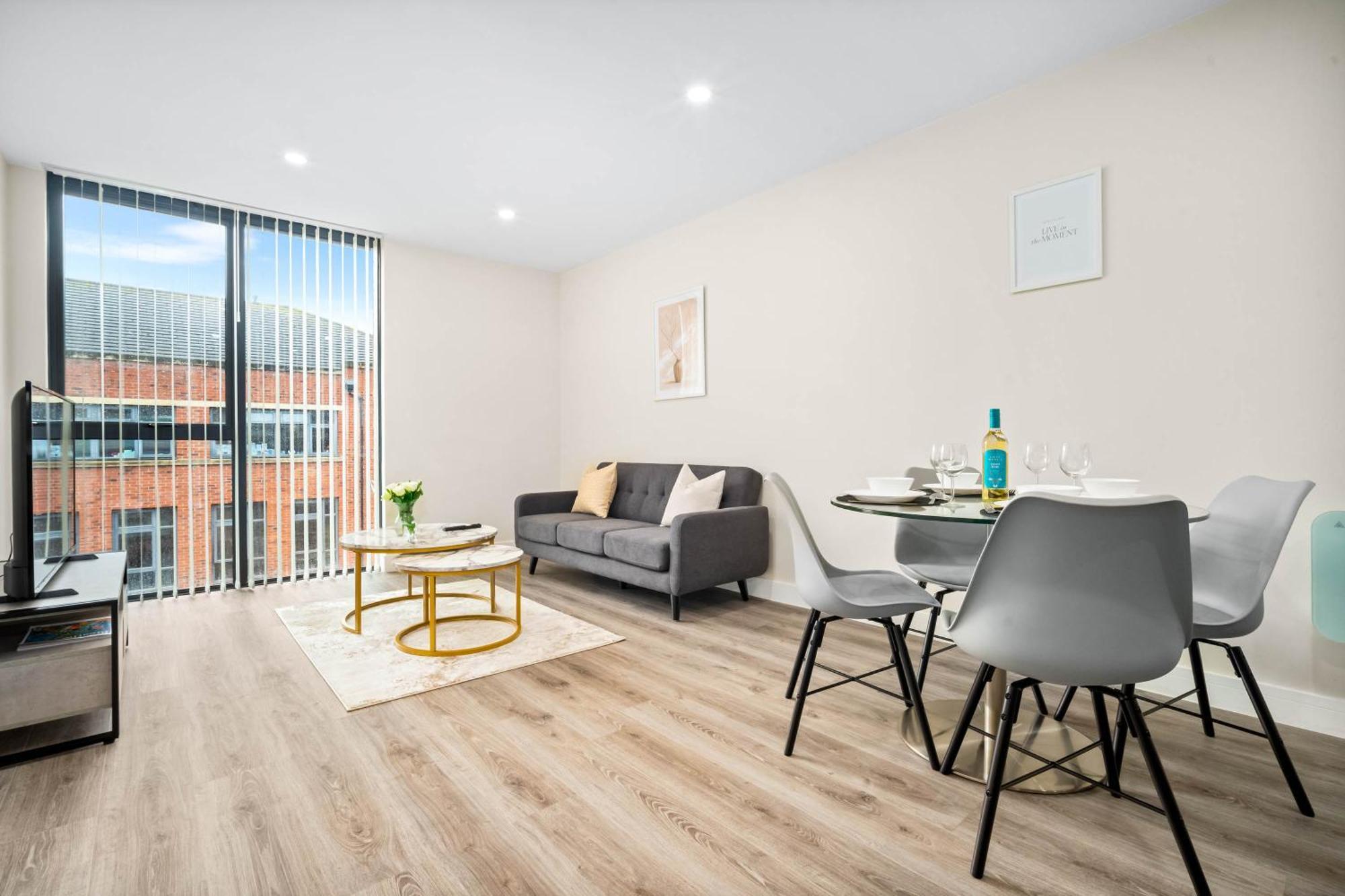 Brand New Luxury Apartment - 2 Bedroom - City Centre - Jq - Wifi - Netflix - 10Ah Birmingham Kültér fotó